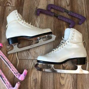 COPY - Riedel Royal Ice Skates, Size 7